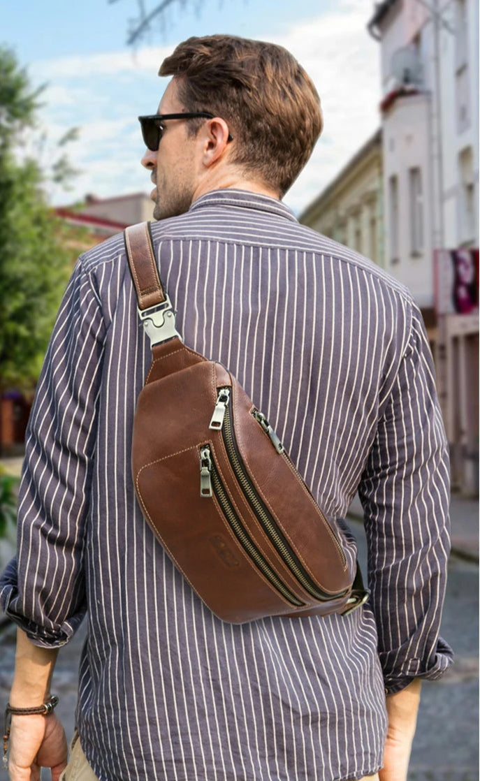 Sac banane en cuir pour professionnel