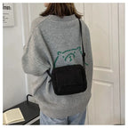 Petit sac banane velours carré