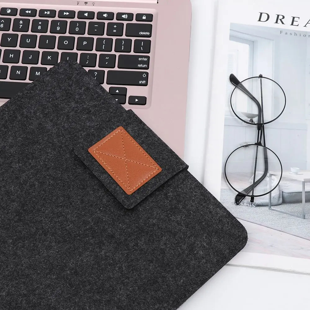 Pochette ordinateur 15 pouces noir - ShopGET®