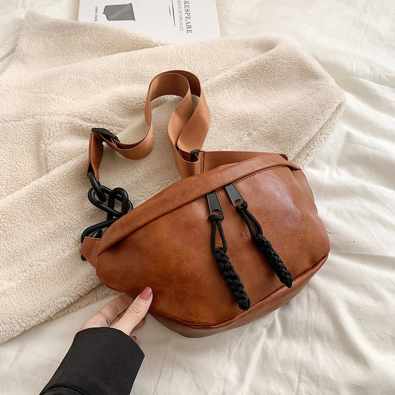 Patron sac banane en cuir pour femme