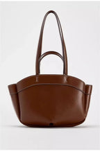 Mini sac cabas en cuir pour les femmes Magneta Couleur-Marron-Noir-ShopGET® 