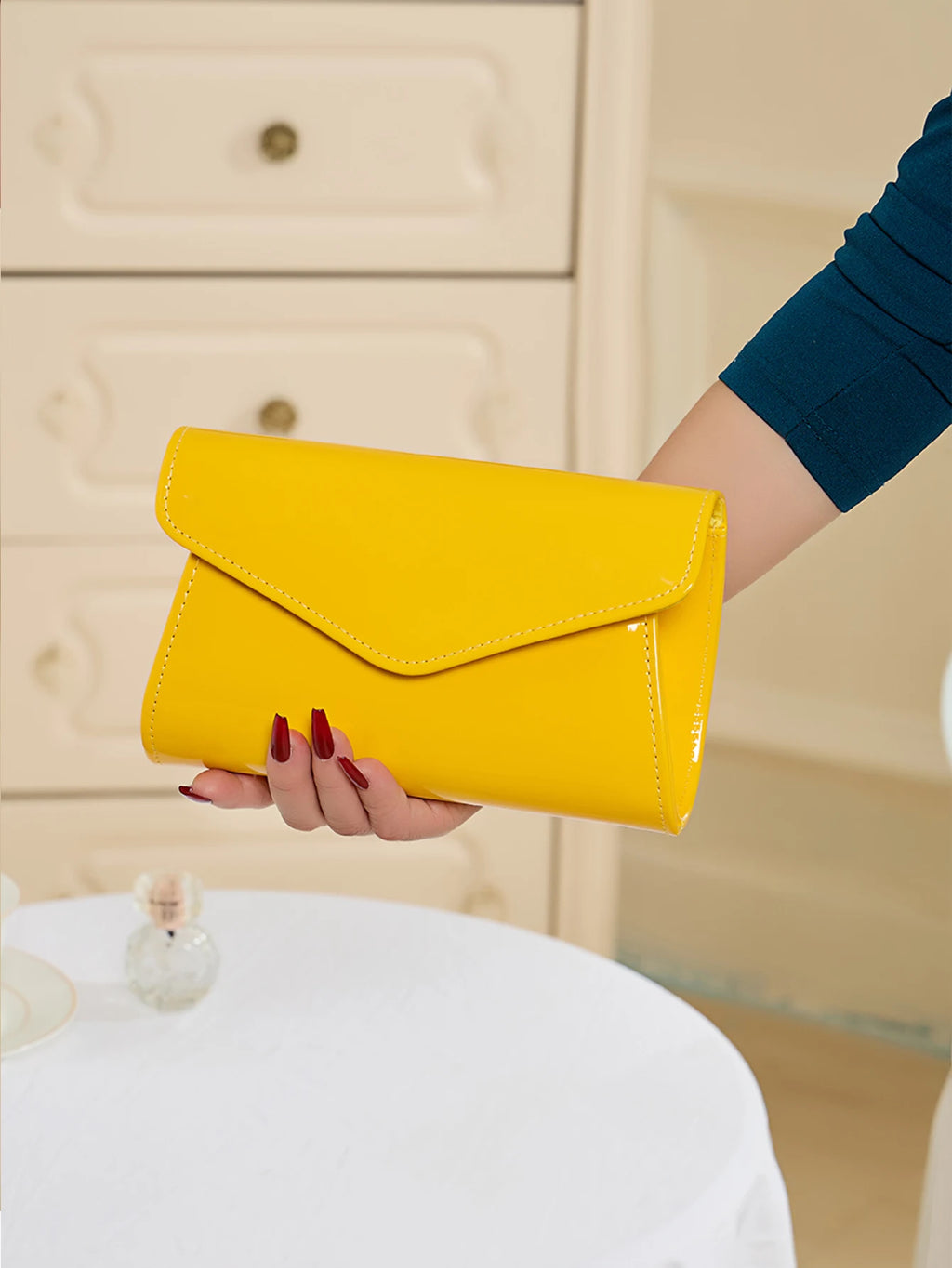 Pochette femme pour mariage Rouge-Jaune-Kaki-Blanc-Noir-ShopGET® 