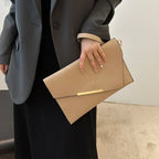 Pochette femme soirée Blanc / 31 x 0.5 x 21cm / OFFERTE-Rouge / 31 x 0.5 x 21cm / OFFERTE-Rose / 31 x 0.5 x 21cm / OFFERTE-Kaki / 31 x 0.5 x 21cm / OFFERTE-Noir / 31 x 0.5 x 21cm / OFFERTE-Marron / 31 x 0.5 x 21cm / OFFERTE-ShopGET® 