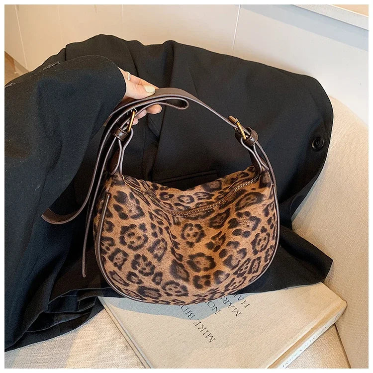Sac banane léopard pour jeune femme