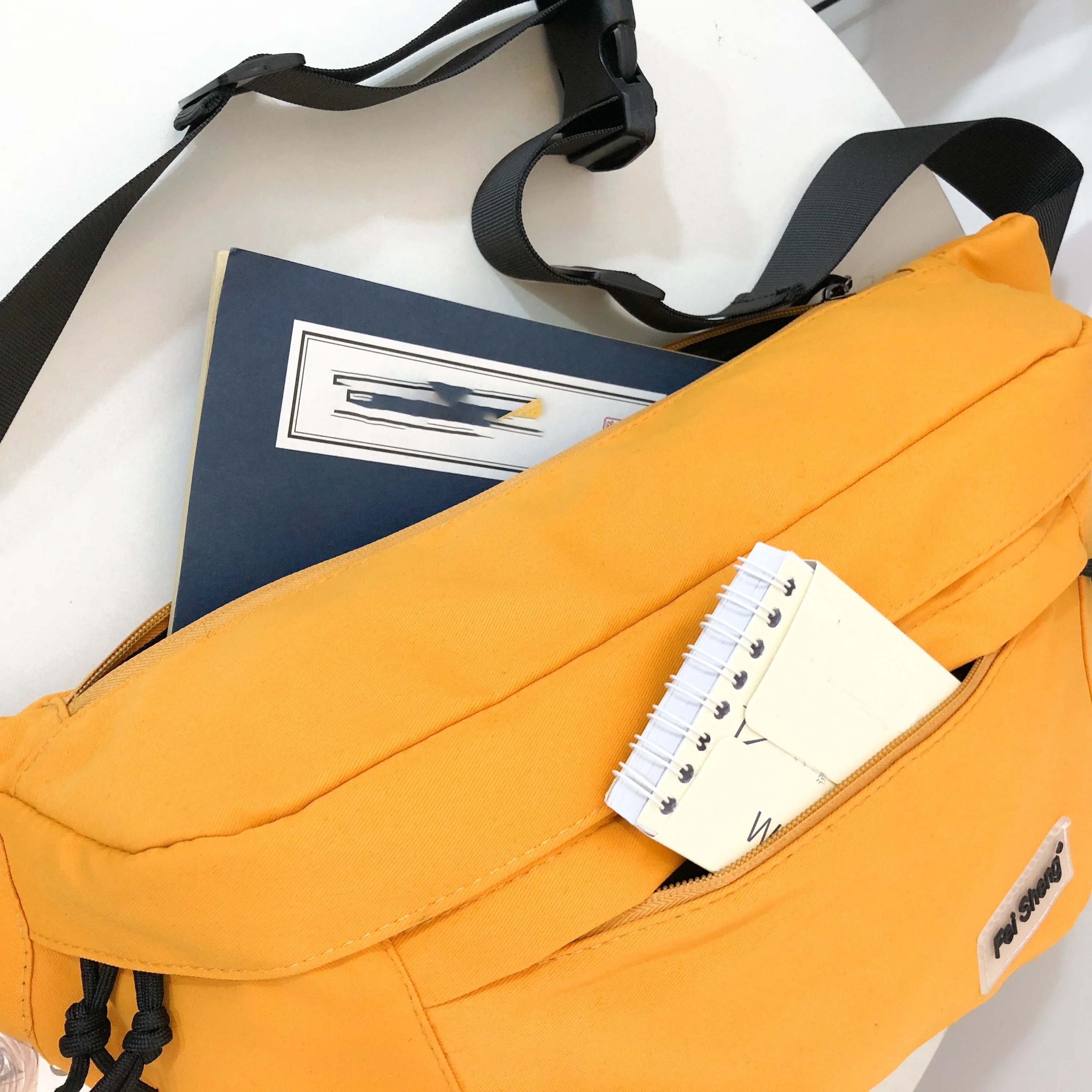 Sac banane jaune pour homme