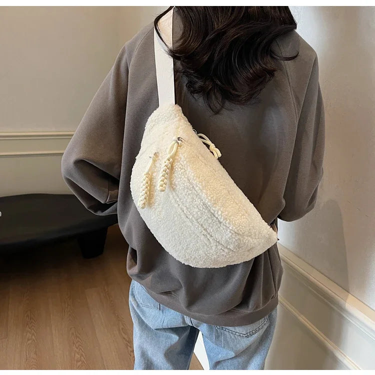 Grand sac banane velours pour femme