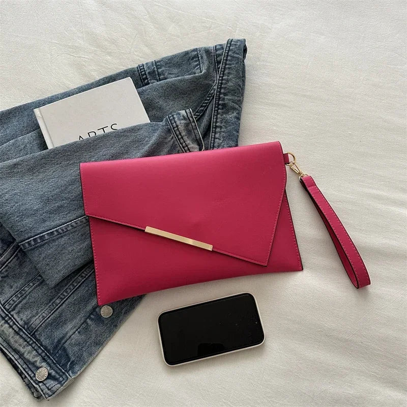 Pochette femme soirée Blanc / 31 x 0.5 x 21cm / OFFERTE-Rouge / 31 x 0.5 x 21cm / OFFERTE-Rose / 31 x 0.5 x 21cm / OFFERTE-Kaki / 31 x 0.5 x 21cm / OFFERTE-Noir / 31 x 0.5 x 21cm / OFFERTE-Marron / 31 x 0.5 x 21cm / OFFERTE-ShopGET® 
