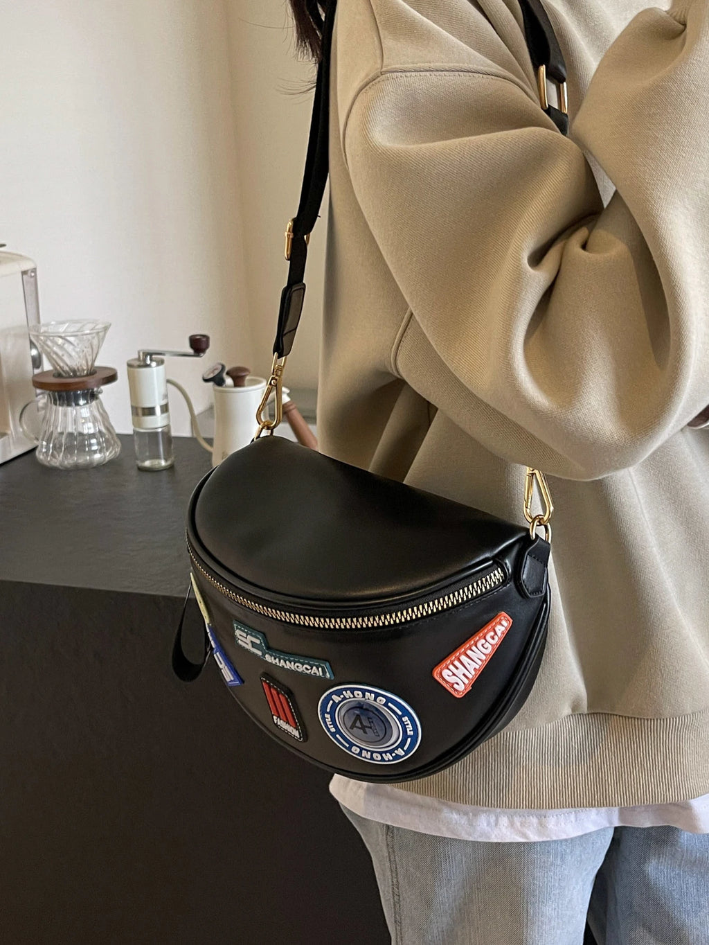 Sac banane femme chic pack lettre unique