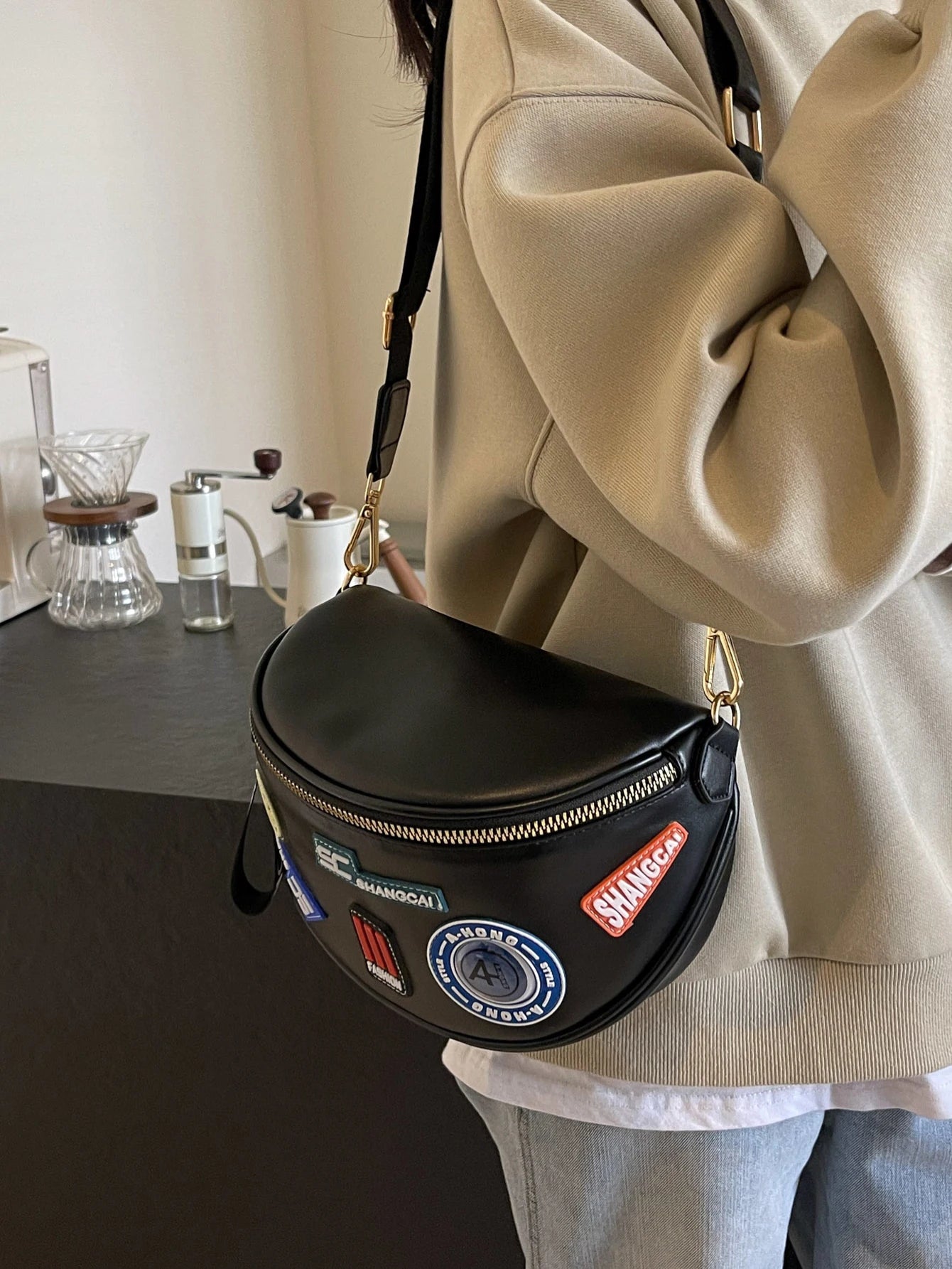 Sac banane femme chic pack lettre unique