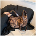 Sac banane léopard pour jeune femme