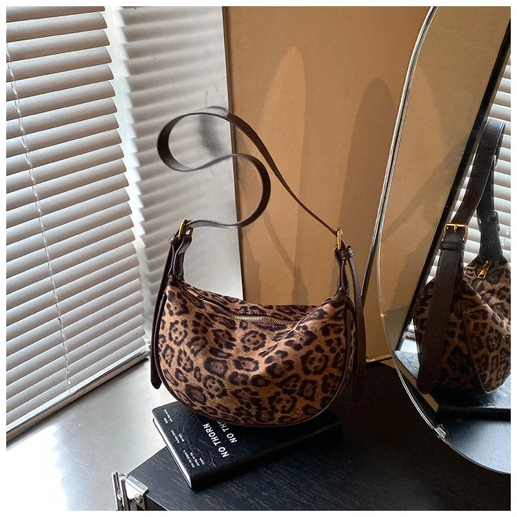 Sac banane léopard pour jeune femme