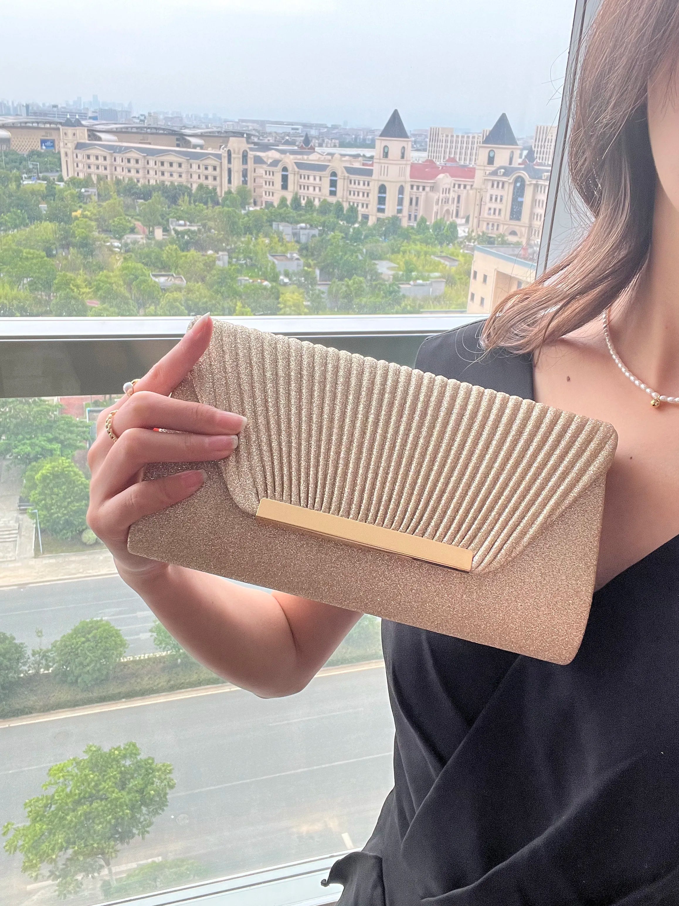 Pochette femme soirée originale Blanc-Noir-Champagne-Argent-ShopGET® 