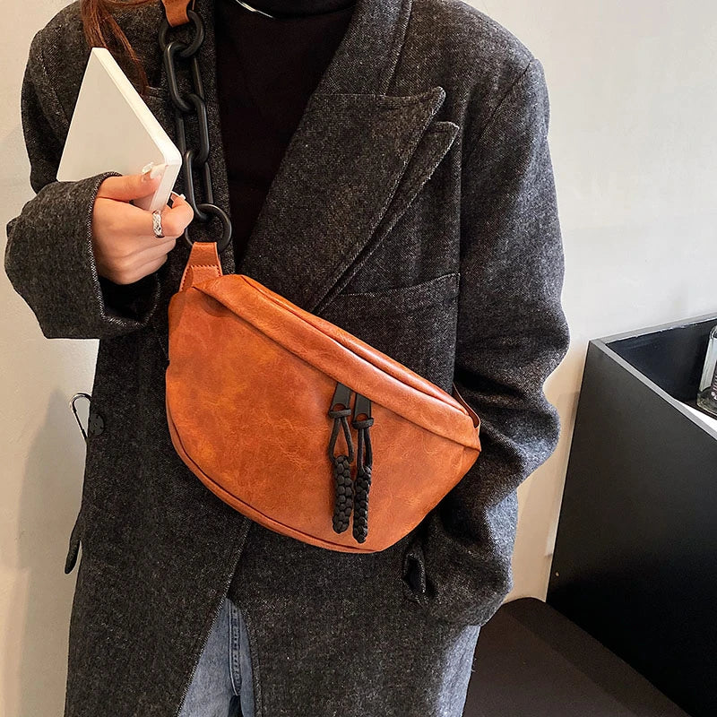 Patron sac banane en cuir pour femme