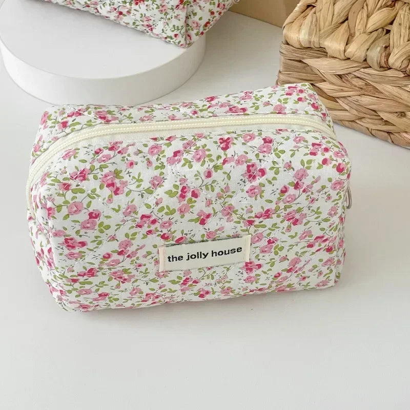 Petite trousse de toilette femme - ShopGET®