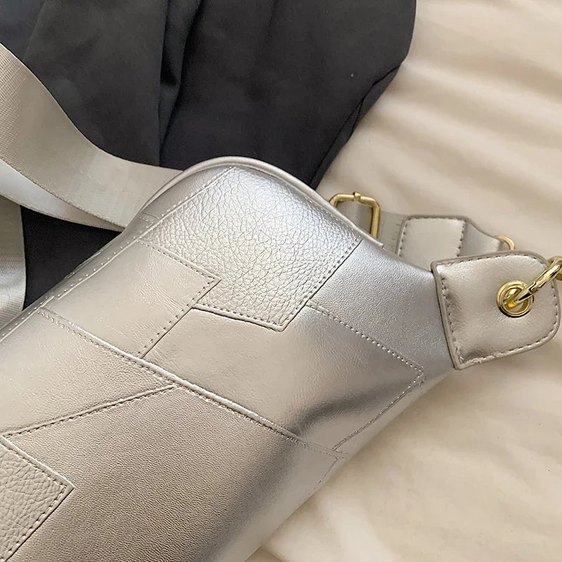 Sac banane en cuir argent femme