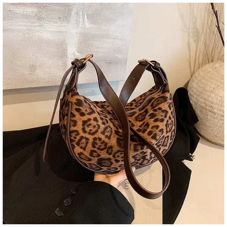 Sac banane léopard pour jeune femme