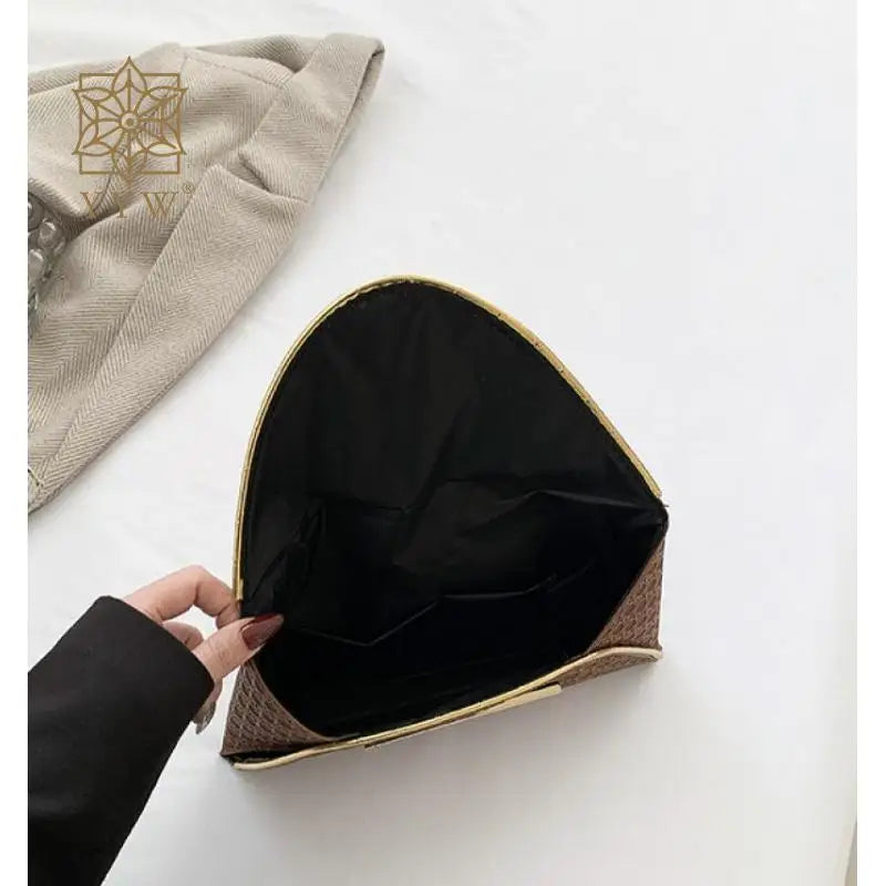 Pochette femme de luxe pas cher en cuir Noir / 28.5 x 10 x 17.5cm-Blanc / 28.5 x 10 x 17.5cm-off Blanc / 28.5 x 10 x 17.5cm-Marron / 28.5 x 10 x 17.5cm-ShopGET® 