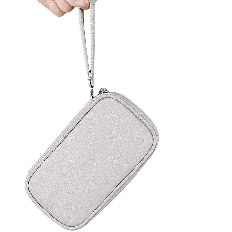 Trousse de toilette femme noire - ShopGET®