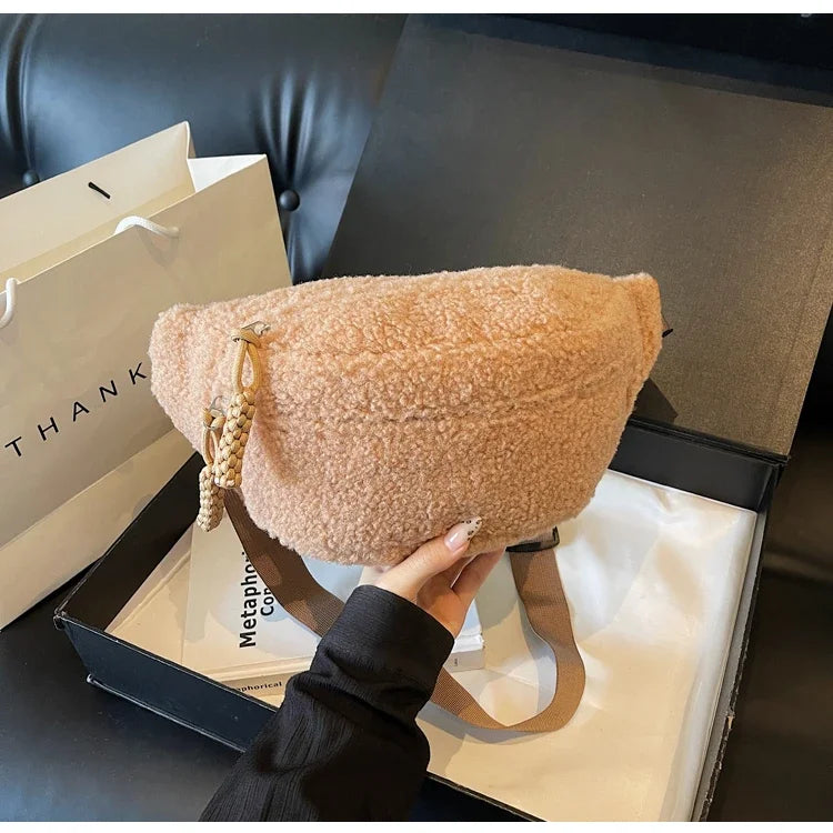 Grand sac banane velours pour femme