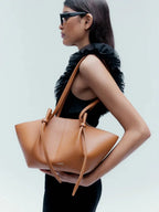 Sac cabas noir grand  et large Rouge / 51cm x31cm x26.5cm-Espresso / 40.5cm x19.5cm x19cm-Rouge / 40.5cm x19.5cm x19cm-Cinnamon / 51cm x31cm x26.5cm-Noir / 40.5cm x19.5cm x19cm-Espresso / 51cm x31cm x26.5cm-Cinnamon / 40.5cm x19.5cm x19cm-Noir / 51cm x31cm x26.5cm-ShopGET® 