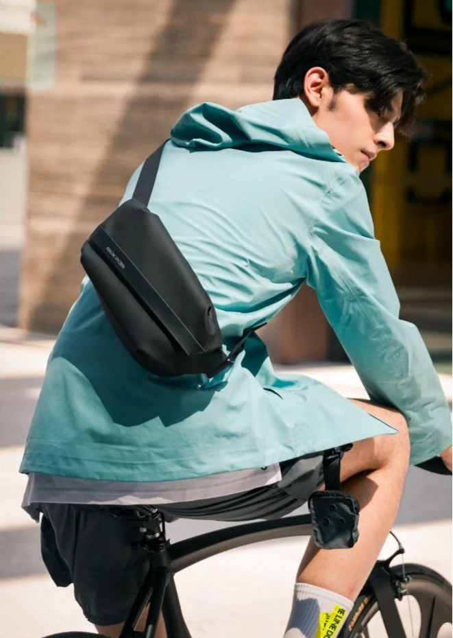 Sac banane originale pour homme