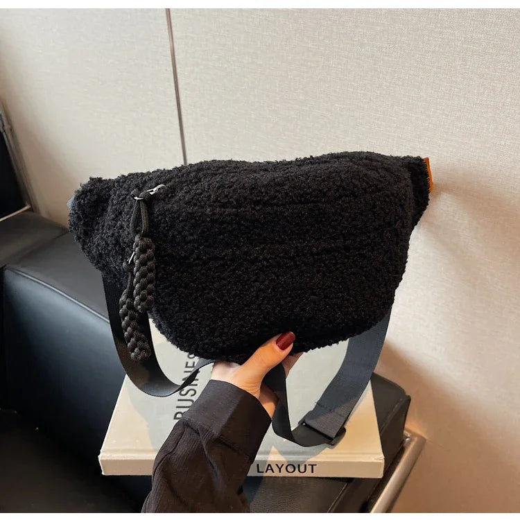 Grand sac banane velours pour femme