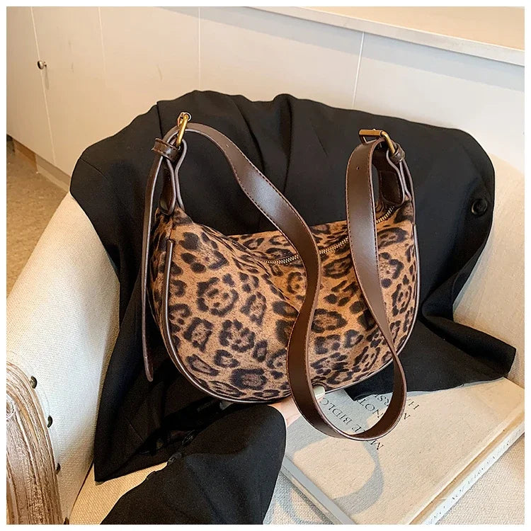 Sac banane léopard pour jeune femme