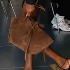 Sac cabas noir Elite Noir PU / 35x15x20cm-Rouge PU / 35x15x20cm-Marron A / 35x15x20cm-Marron B / 35x15x20cm-Noir / 35x15x20cm-Marron PU / 35x15x20cm-Café / 35x15x20cm-ShopGET® 