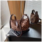 Sac banane léopard pour jeune femme