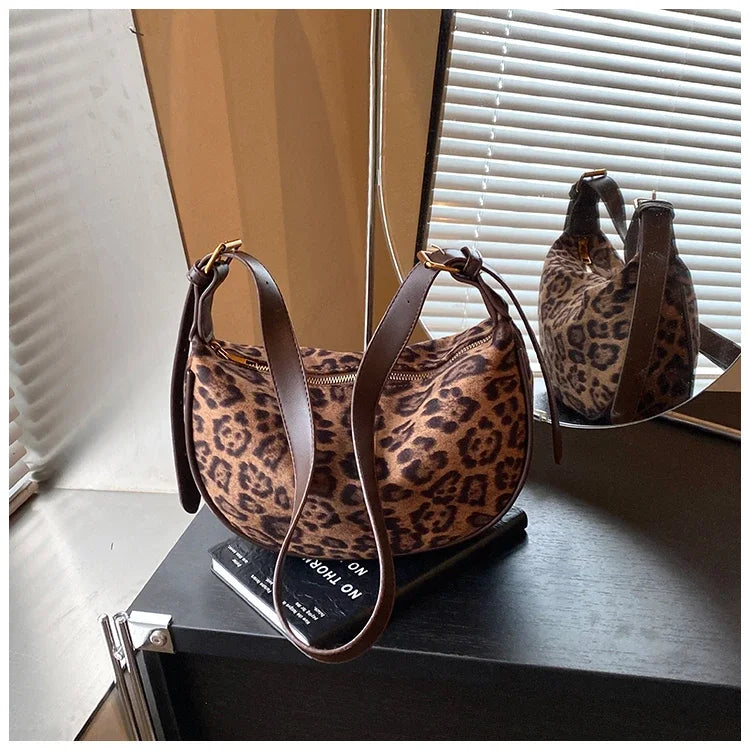 Sac banane léopard pour jeune femme