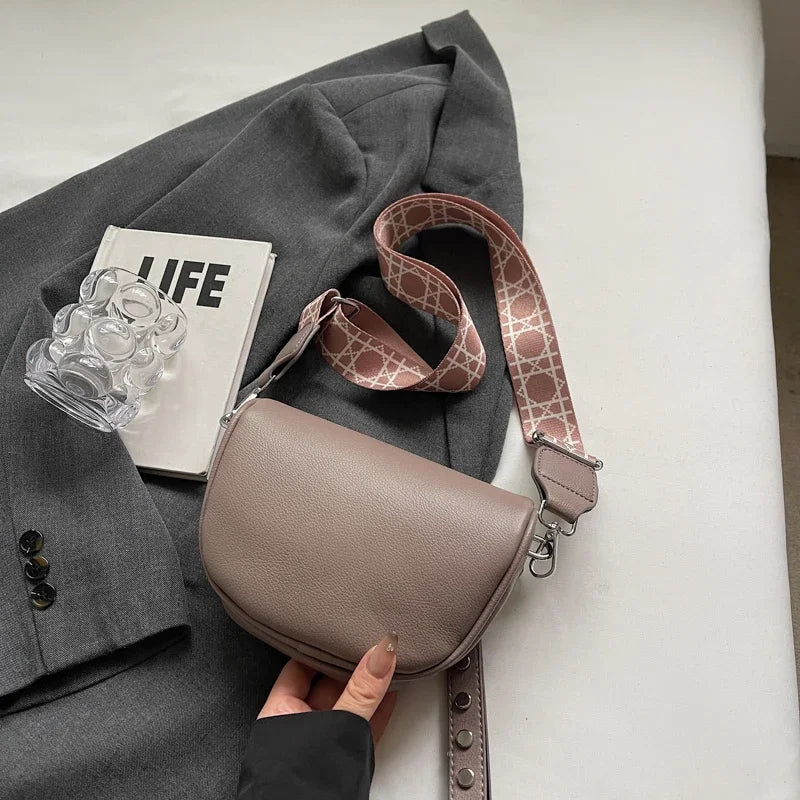 Petit sac banane cuir souple femme