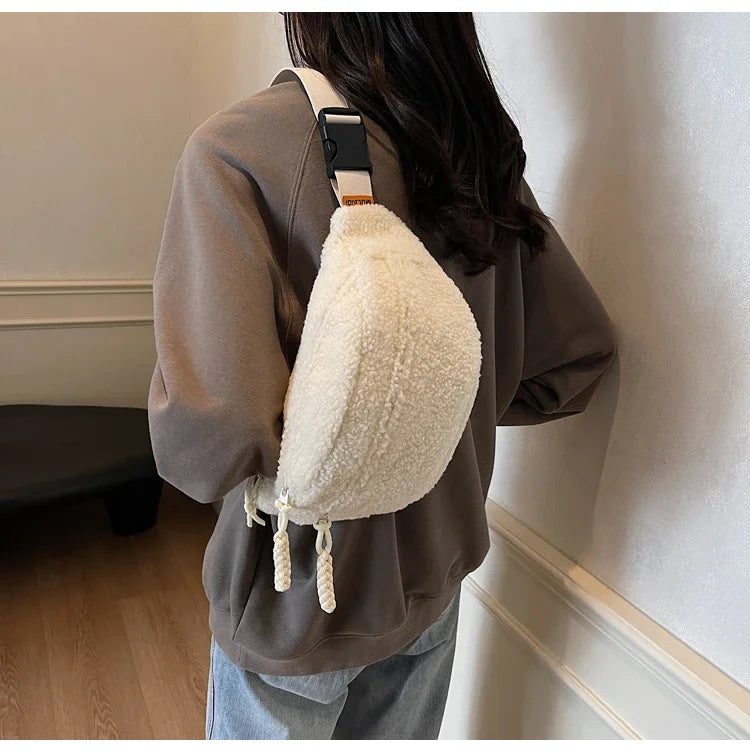 Grand sac banane velours pour femme