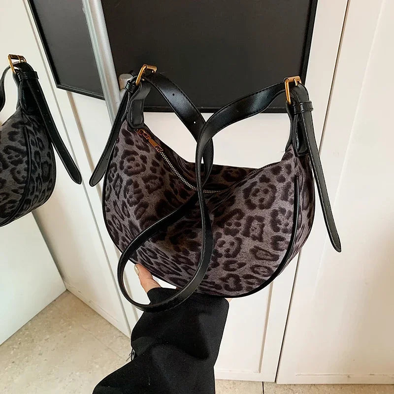 Sac banane léopard pour jeune femme