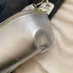 Sac banane en cuir argent femme