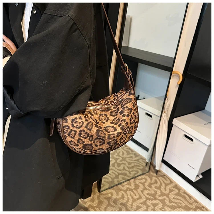 Sac banane léopard pour jeune femme