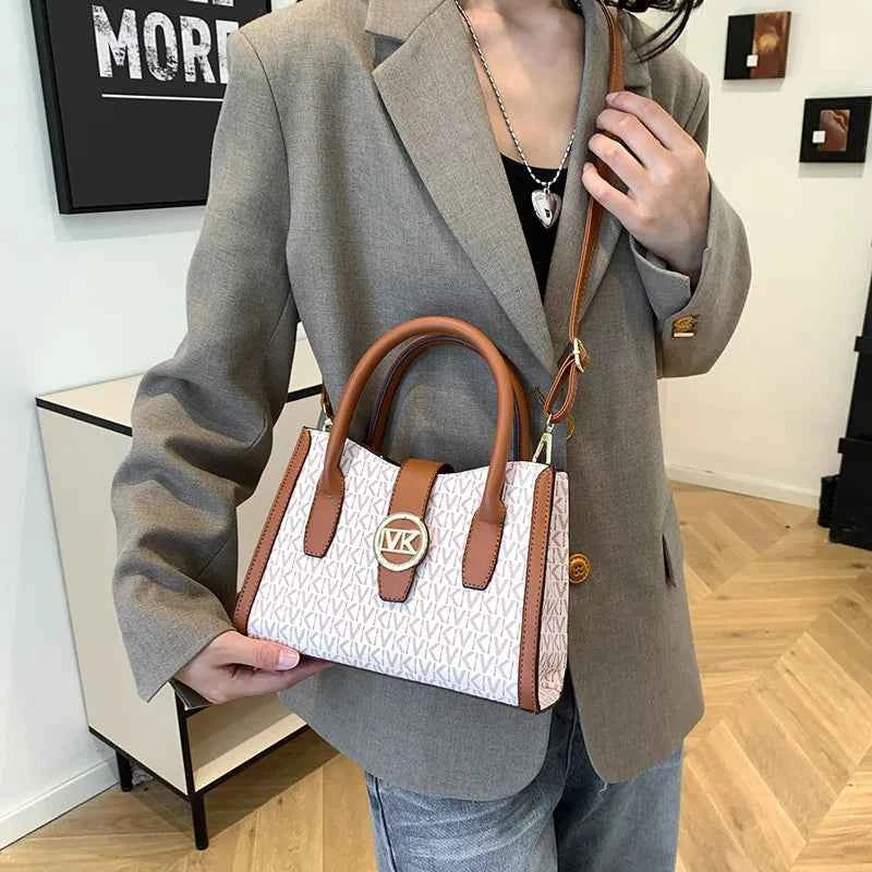 Sac cabas femme camel Camel / 25x18x7cm / Offerte-Blanc / 25x18x7cm / Offerte-Rose / 25x18x7cm / Offerte-Shopget 