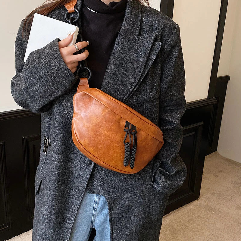 Patron sac banane en cuir pour femme