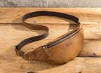 Sac banane en cuir noir homme original