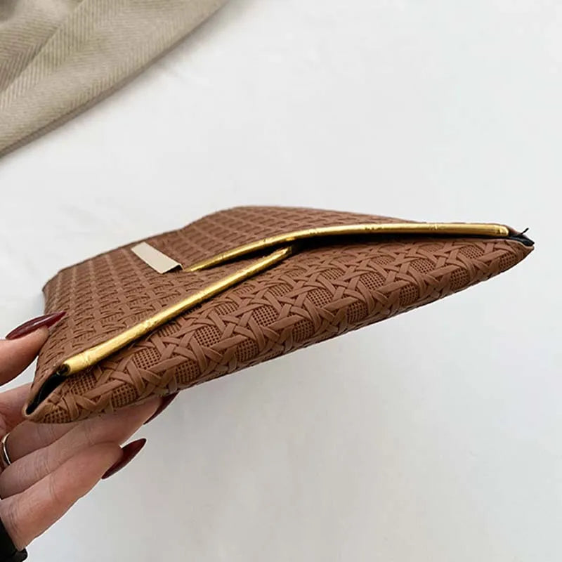 Pochette femme de luxe pas cher en cuir Noir / 28.5 x 10 x 17.5cm-Blanc / 28.5 x 10 x 17.5cm-off Blanc / 28.5 x 10 x 17.5cm-Marron / 28.5 x 10 x 17.5cm-ShopGET® 