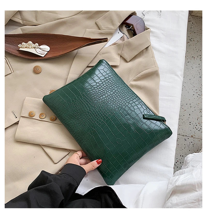 Pochette femme en cuir brillant A / 33x24cm-B / 33x24cm-C / 33x24cm-D / 33x24cm-E / 33x24cm-F / 33x24cm-G / 33x24cm-H / 33x24cm-ShopGET® 