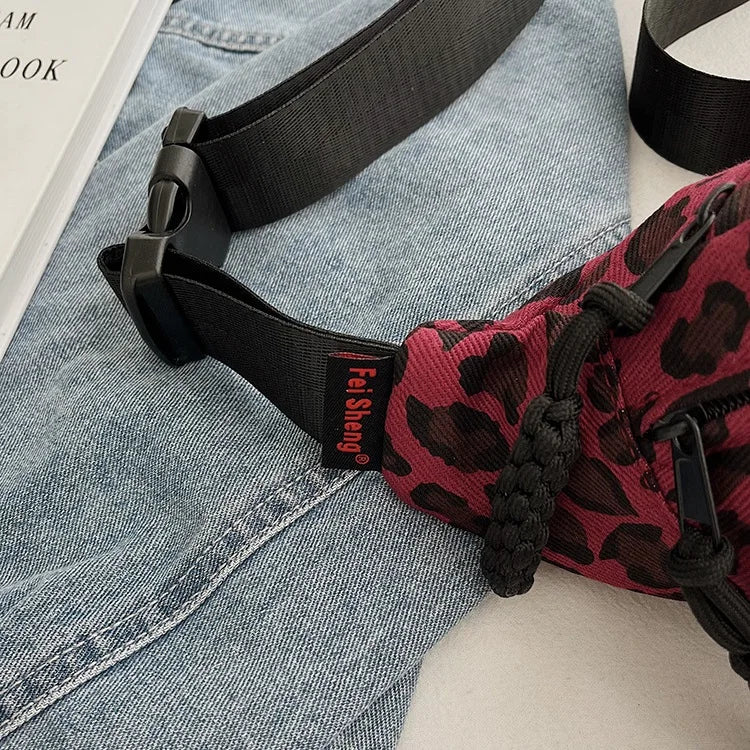 Sac banane léopard rose