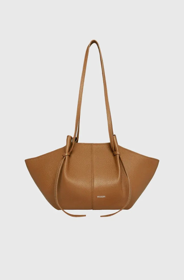 Sac cabas noir grand  et large Rouge / 51cm x31cm x26.5cm-Espresso / 40.5cm x19.5cm x19cm-Rouge / 40.5cm x19.5cm x19cm-Cinnamon / 51cm x31cm x26.5cm-Noir / 40.5cm x19.5cm x19cm-Espresso / 51cm x31cm x26.5cm-Cinnamon / 40.5cm x19.5cm x19cm-Noir / 51cm x31cm x26.5cm-ShopGET® 