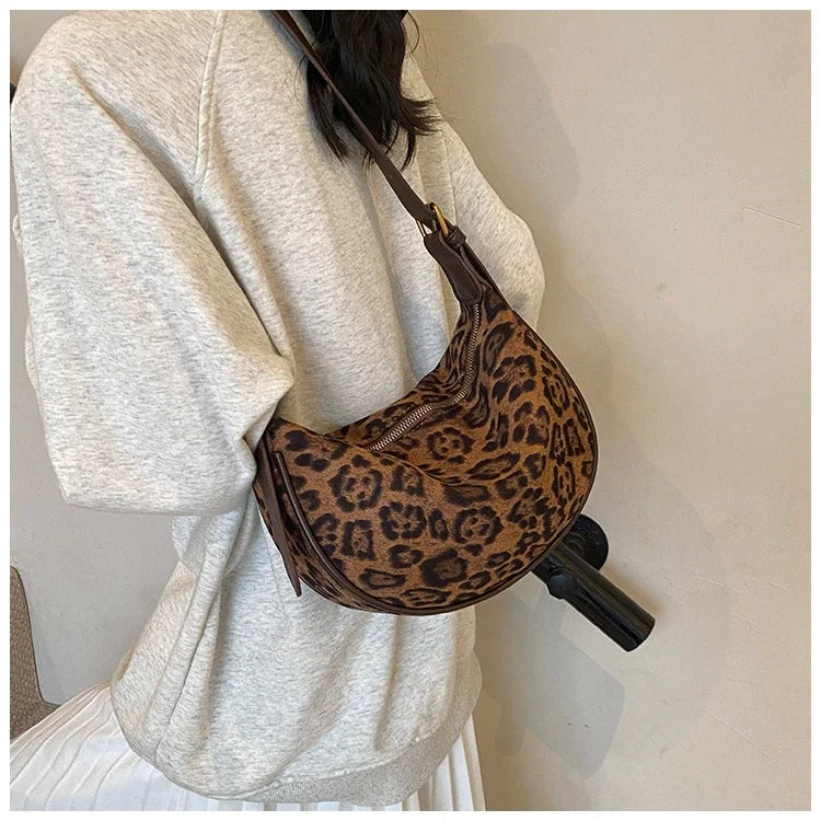 Sac banane léopard pour jeune femme