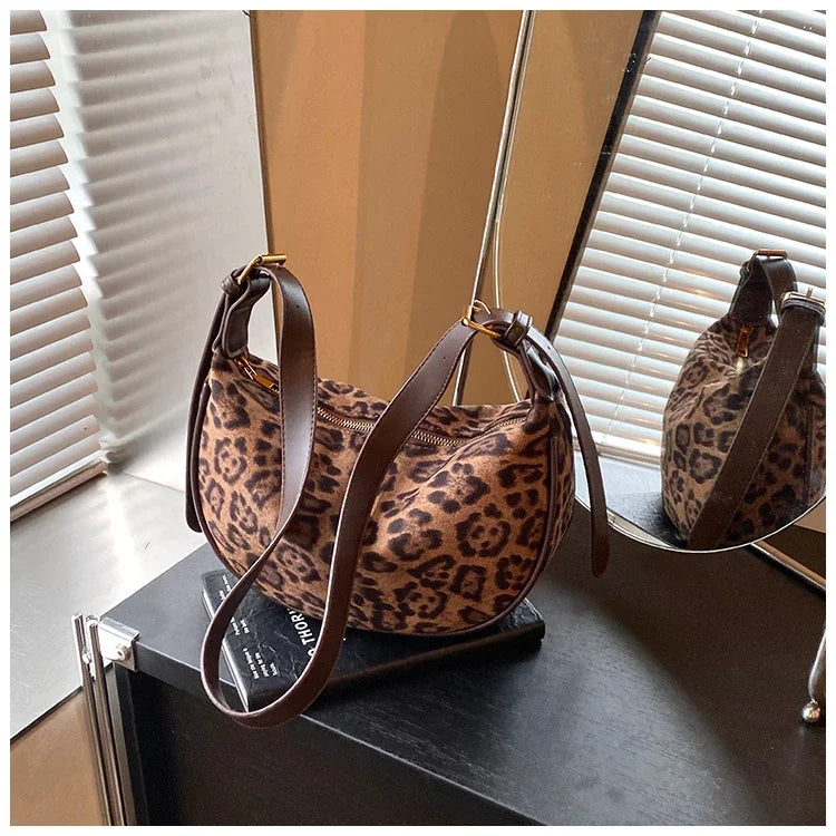 Sac banane léopard pour jeune femme