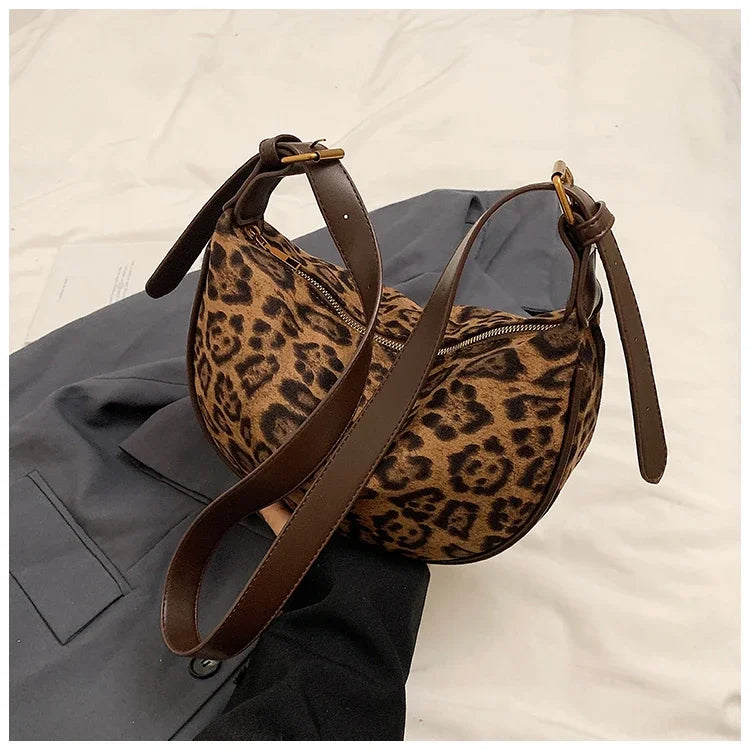 Sac banane léopard pour jeune femme