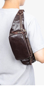 Sac banane en cuir noir