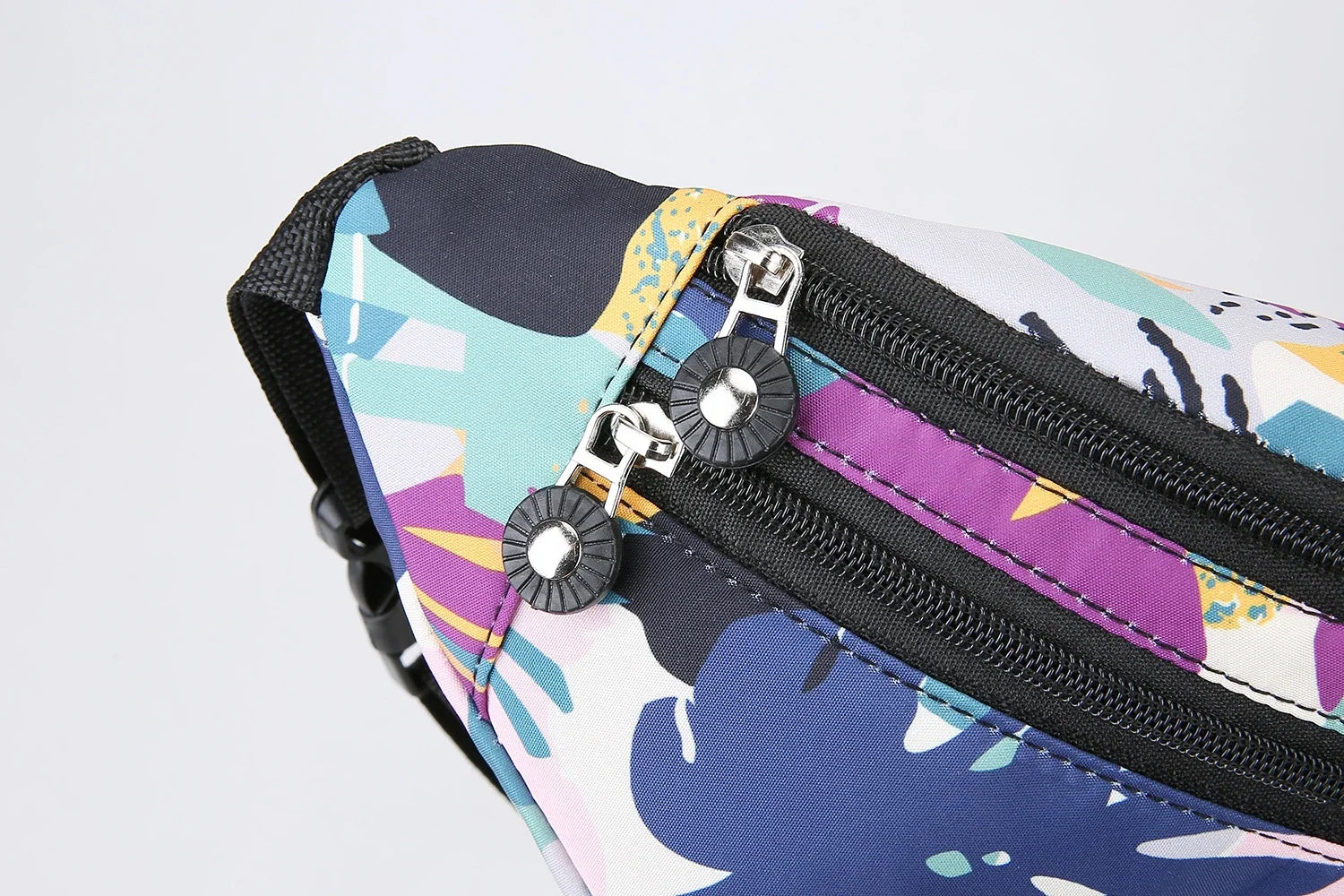 Sac banane homme chic coloré