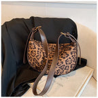 Sac banane léopard pour jeune femme