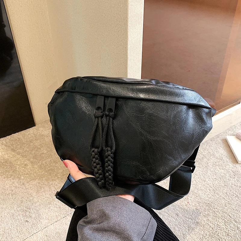 Patron sac banane en cuir pour femme