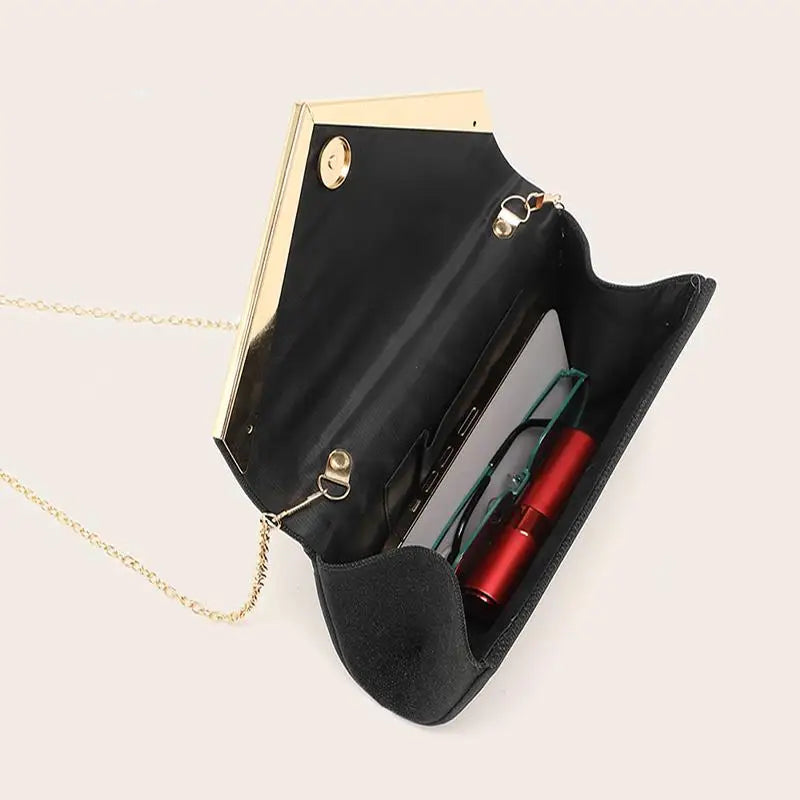 Pochette femme doré C / 21x5x13cm / OFFERTE-D / 21x5x13cm / OFFERTE-A / 21x5x13cm / OFFERTE-B / 21x5x13cm / OFFERTE-I / 21x5x13cm / OFFERTE-E / 21x5x13cm / OFFERTE-F / 21x5x13cm / OFFERTE-ShopGET® 